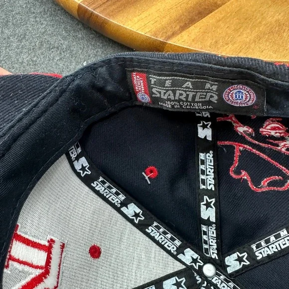 Ole Miss Colonel Reb VTG Starter Hat Navy Blue Red Embroidered Graphic NWT 2003 - Picture 11 of 13